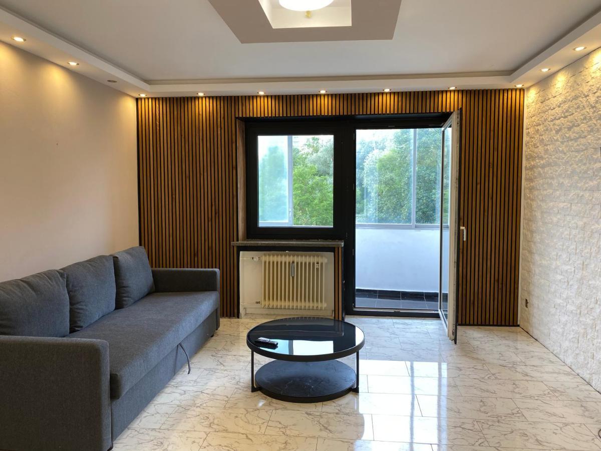 4 Zw M. Blick V. Balkon Auf Lech Lägenhet Augsburg Exteriör bild